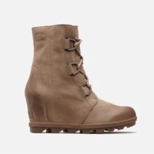 Sorel Tan Lace Up Boots with Wedge Heel